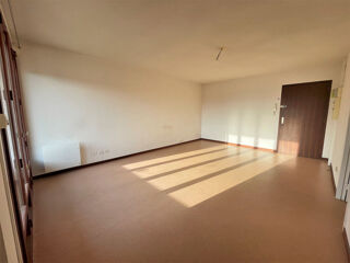  Appartement à louer 2 pièces 55 m²