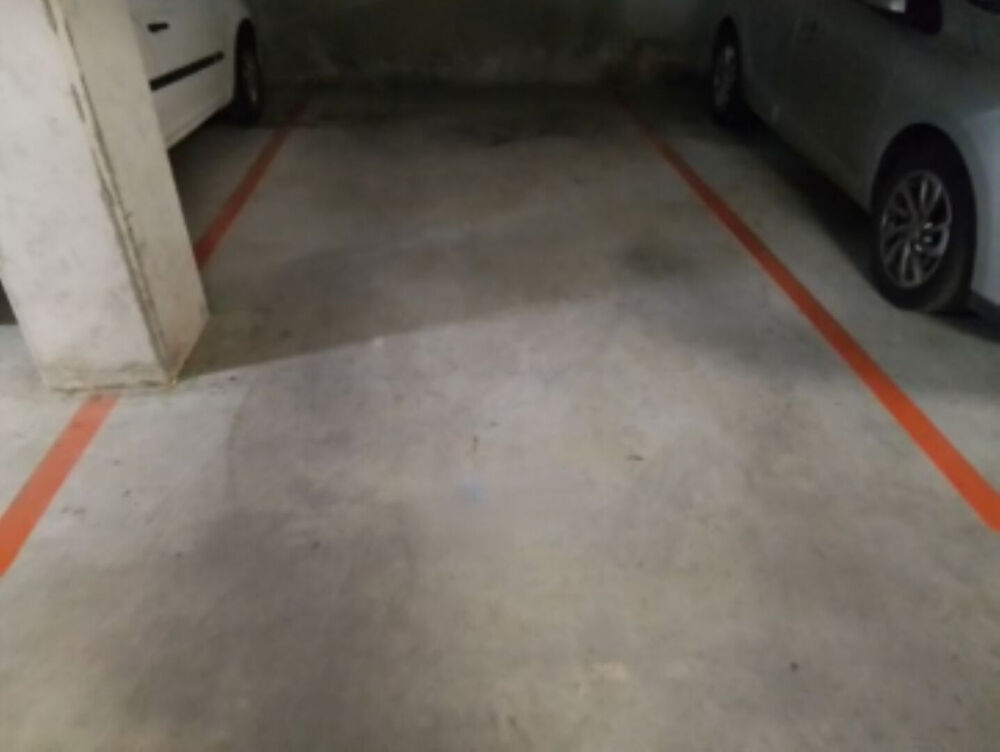 Location Parking/Garage Parking / box Bordeaux Bordeaux