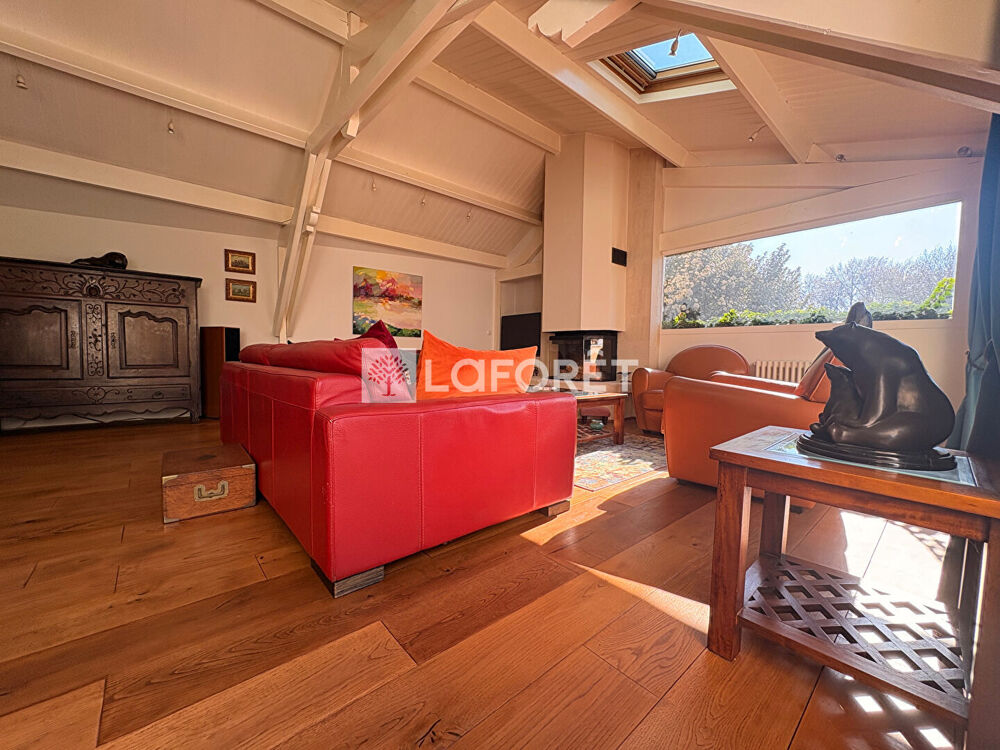 Maison Hardricourt 9 pièce(s) 226 m2