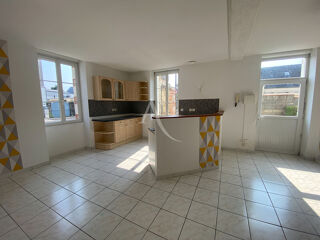  Appartement à louer 3 pièces 60 m²