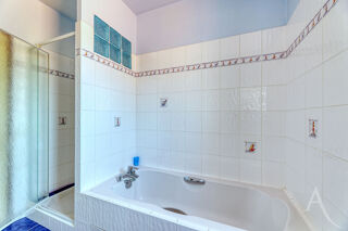  Maison à vendre 8 pièces 188 m²