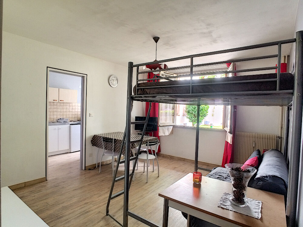 Location Appartement APPARTEMENT CHALONS EN CHAMPAGNE - 1 pièce - 28.57 m² Chalons en champagne