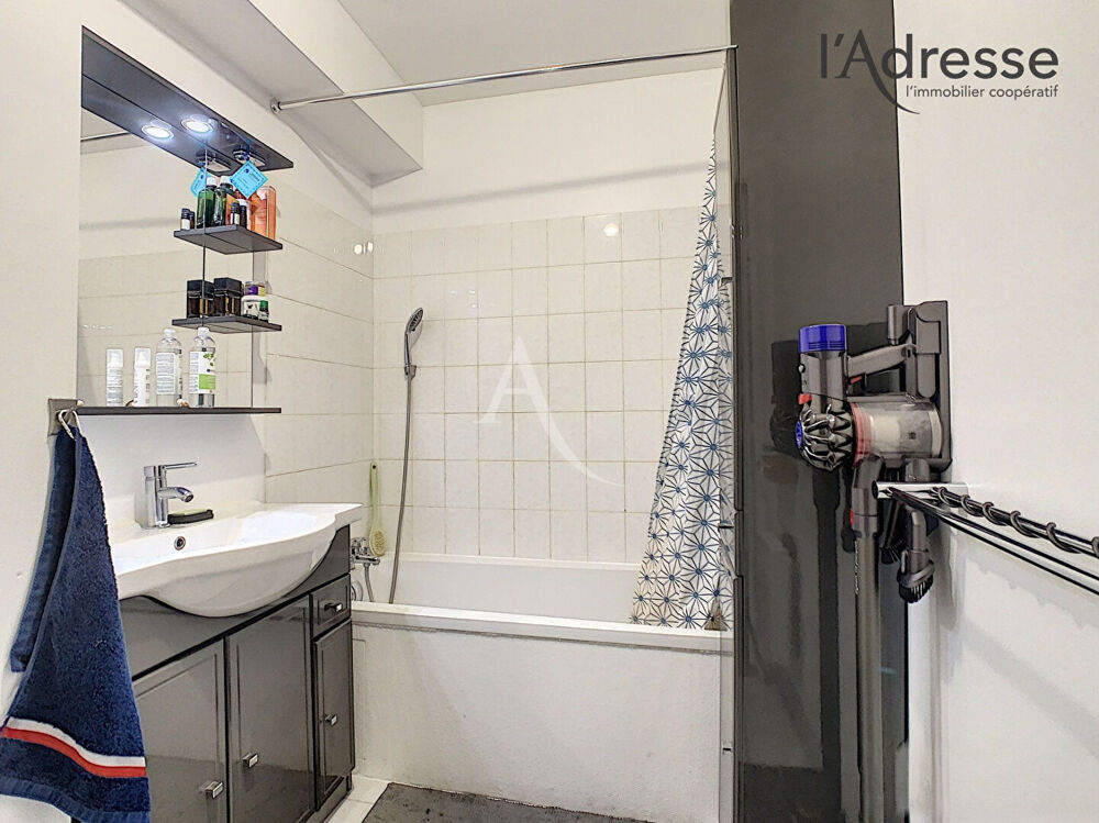 Location Appartement Appartement Nanterre STUDIO de 33 m2/Cave/Parking Nanterre