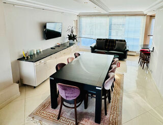  Appartement  vendre 7 pices 185 m