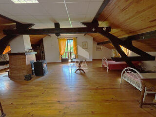  Maison  vendre 6 pices 175 m