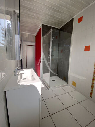 Appartement  vendre 2 pices 45 m