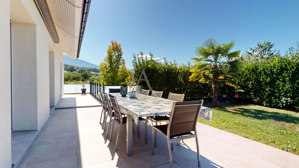 Maison familiale de 179 m² , 5 chambres, grande terrasse et terrain piscinable
