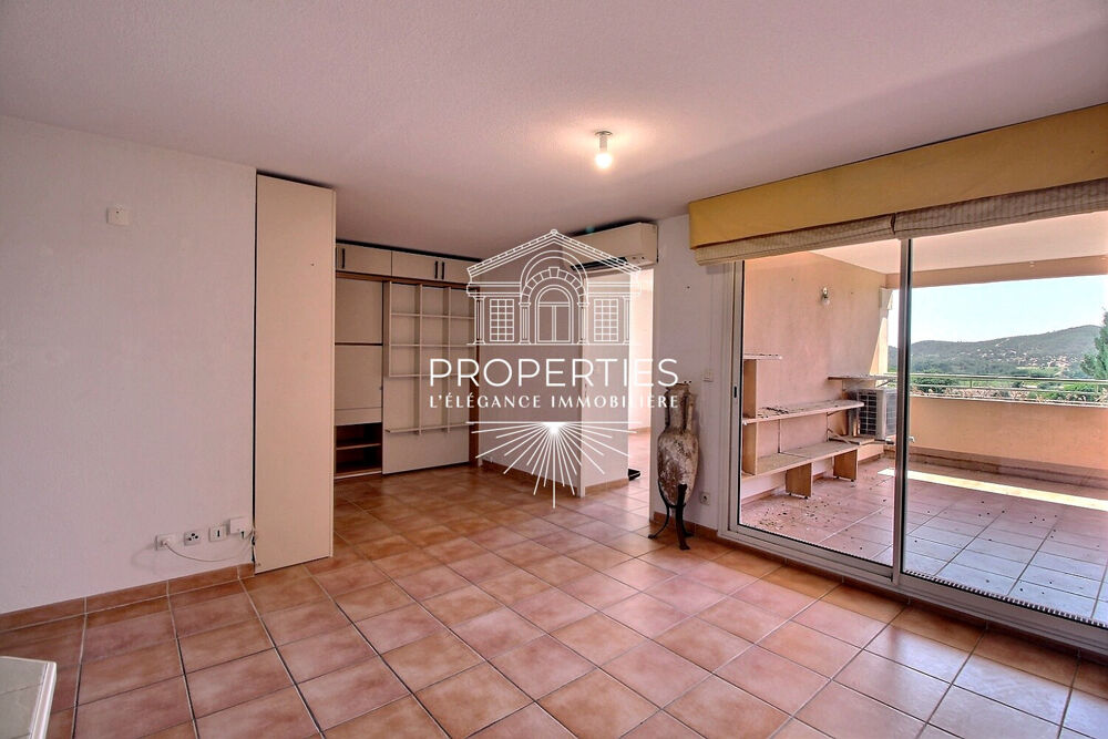 Location Appartement BORMES - LE PIN - T2 - 50 -M² ASCENSEUR - TERRASSE - PROCHE COMMERCES Bormes les mimosas