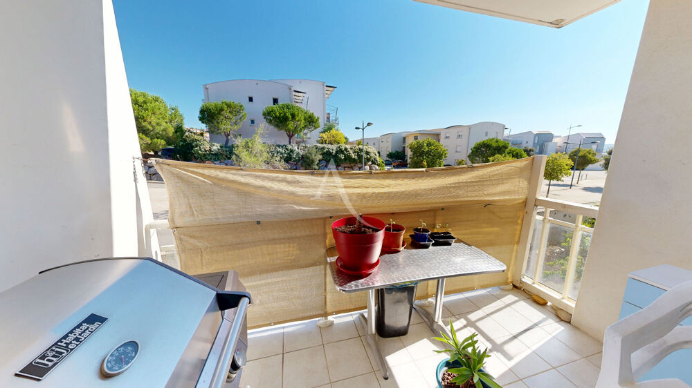 Appartement T2 avec terrasse et 2 stationnements - Quartier Réveillon