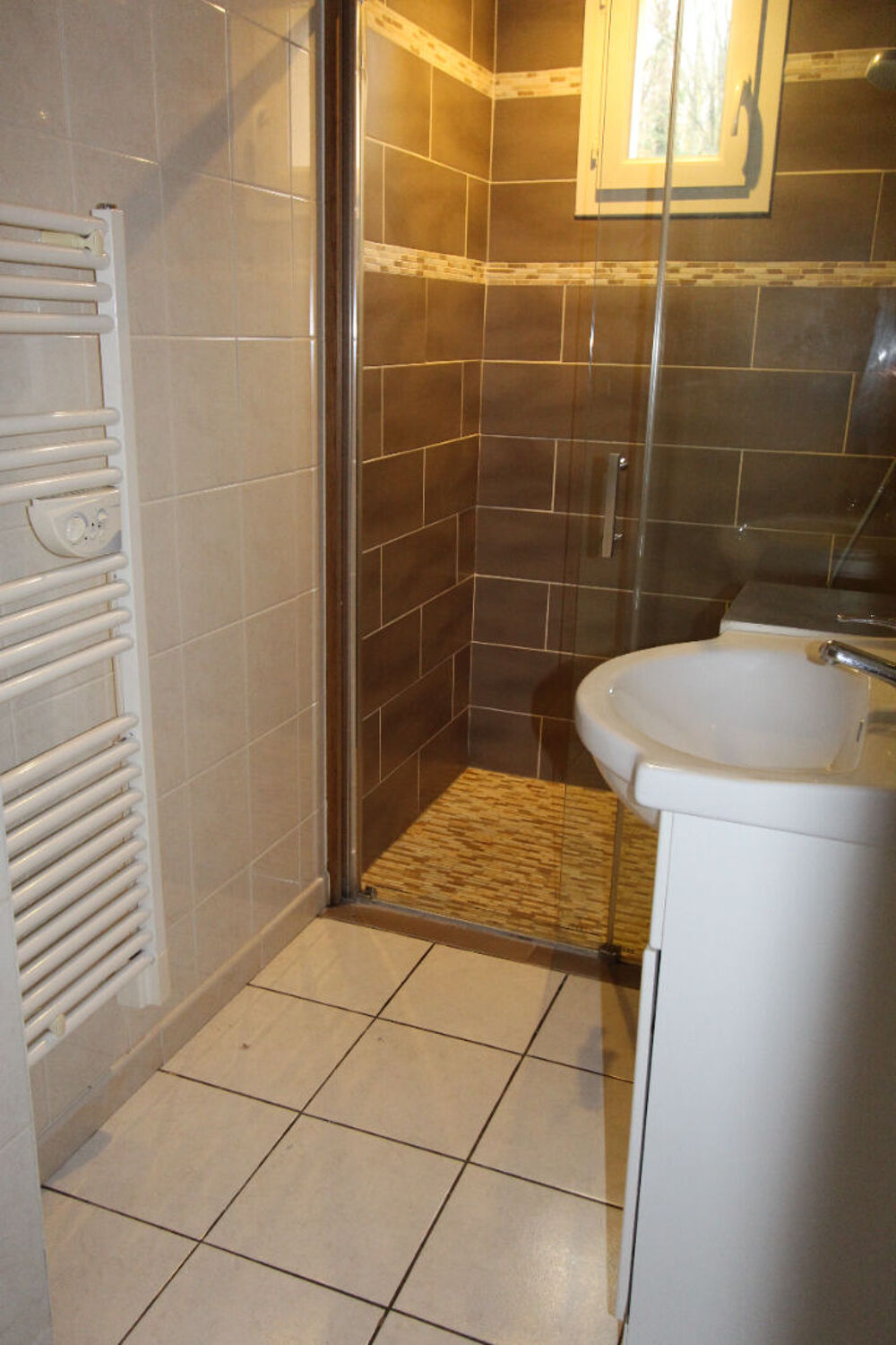 Location Appartement LOCATION : appartement T2  terrasse cave (49 m²) à SAINTE HELENE SUR ISERE Sainte helene sur isere