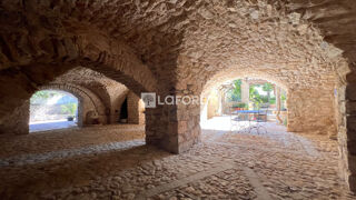  Maison � vendre 11 pi�ces 280 m�