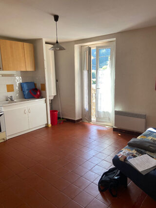  Immeuble à vendre 8 pièces 90 m²