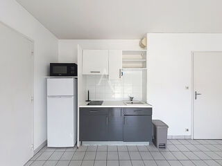 Appartement à louer 2 pièces 35 m²
