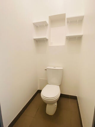  Appartement à louer 3 pièces 50 m²