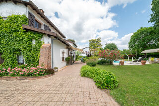  Maison à vendre 9 pièces 175 m²