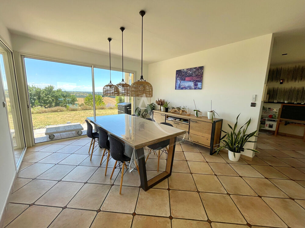 Location Maison Maison T5 meublée avec piscine et vue sur les Pyrénées L isle jourdain