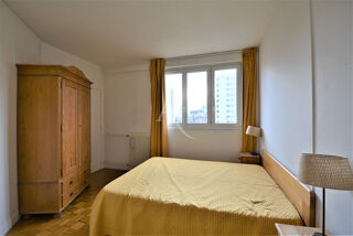  Appartement à louer 3 pièces 65 m²