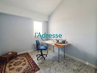  Appartement à louer 4 pièces 71 m²