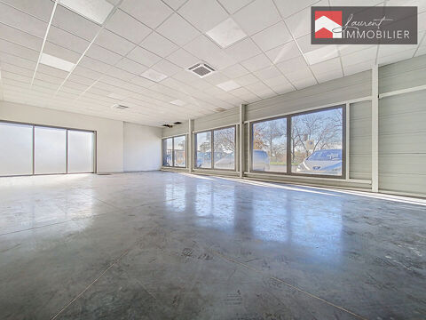 Vaste local à PONT DE VAUX 950 01190 Pont de vaux
