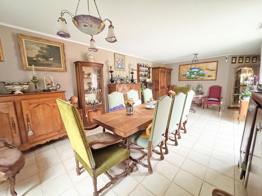 Vente Maison THUIR CENTRE : Maison  5 pièces 116 m²  - 4 FACES - PLAIN PIED - TERRAIN DE 851 m² à deux pas du centre Ville ! Thuir