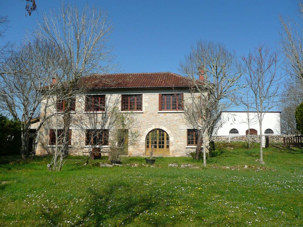 Maison 7 pièces 150 m² · à Montsales · 150 m² · 210 800 €