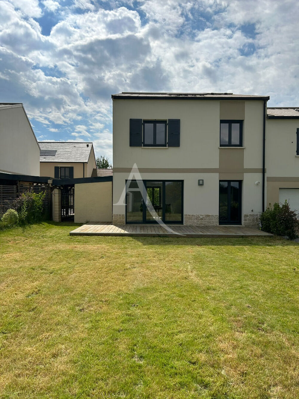 Maison meublé Bussy Saint Georges 4 pièce(s) 86.03 m2 + jardin + double stationnement