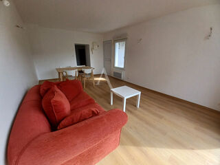  Appartement à louer 3 pièces 51 m²