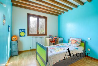  Maison � vendre 15 + pi�ces 327 m�