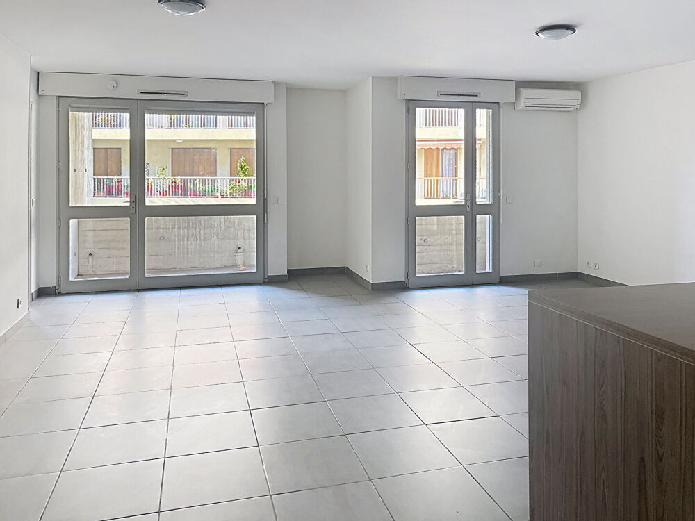 Vente Appartement Appartement Avignon 5 pièce(s) 110.08 m2  ascenseur + parking+ 2 balcons- terrasse Avignon