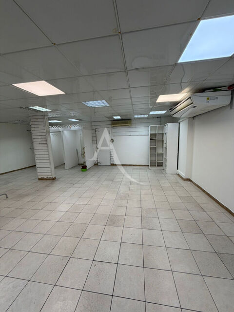   Location Local Commercial Idéalement Situé - Fort-de-France 