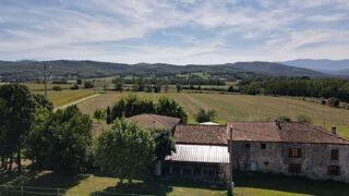  Villa à vendre 14 pièces 402 m²