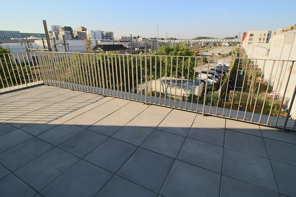 Location Appartement Appartement 2 pièces 50.9 m² Massy