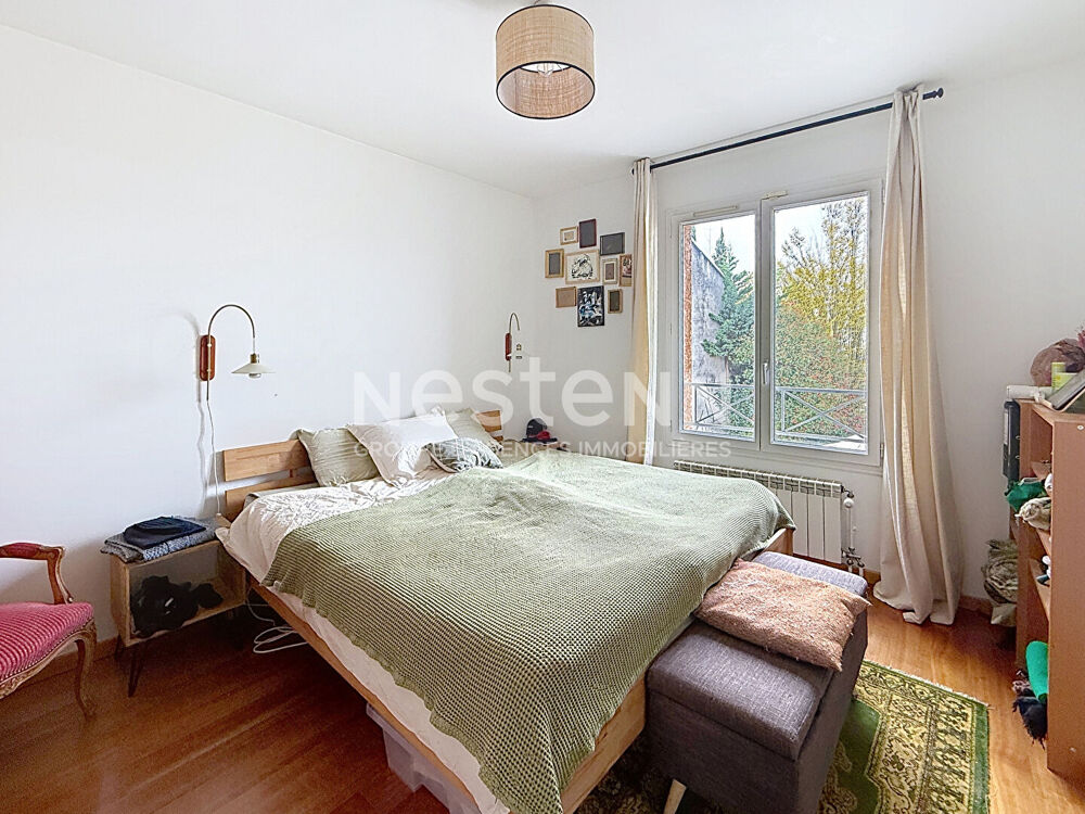 à vendre  Maison Bron (69500)
