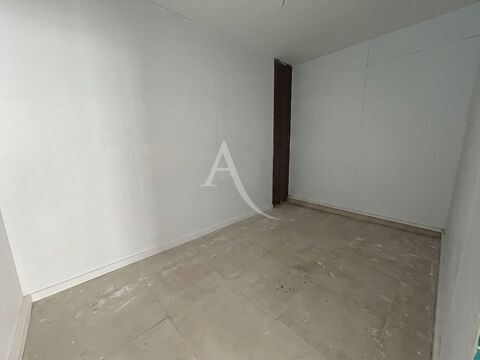   Local commercial Saint Nazaire 72.03 m2 