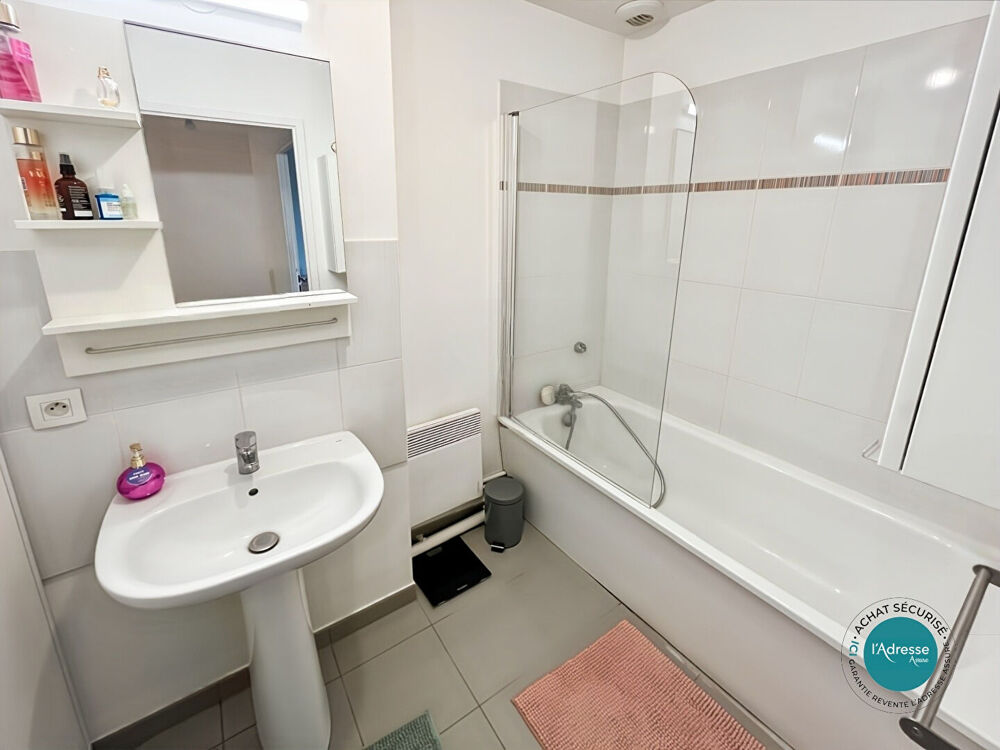 Vente Maison Maison mitoyenne avec 2 chambres jardin et garage Mennecy