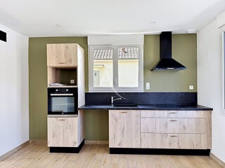  Maison à louer 5 pièces 102 m²