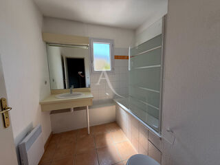  Appartement à louer 2 pièces 34 m²