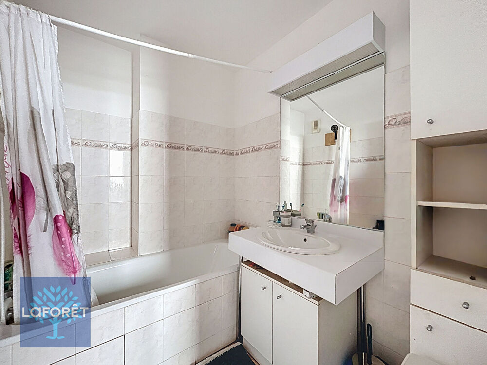 Vente Appartement Appartement  VENDU LOUÉ Corbeil Essonnes 2 pièces 41 m2 Corbeil essonnes