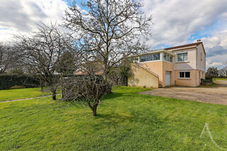  Maison  vendre 7 pices 144 m