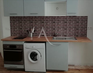  Appartement à louer 2 pièces 33 m²