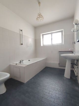  Maison  vendre 6 pices 177 m