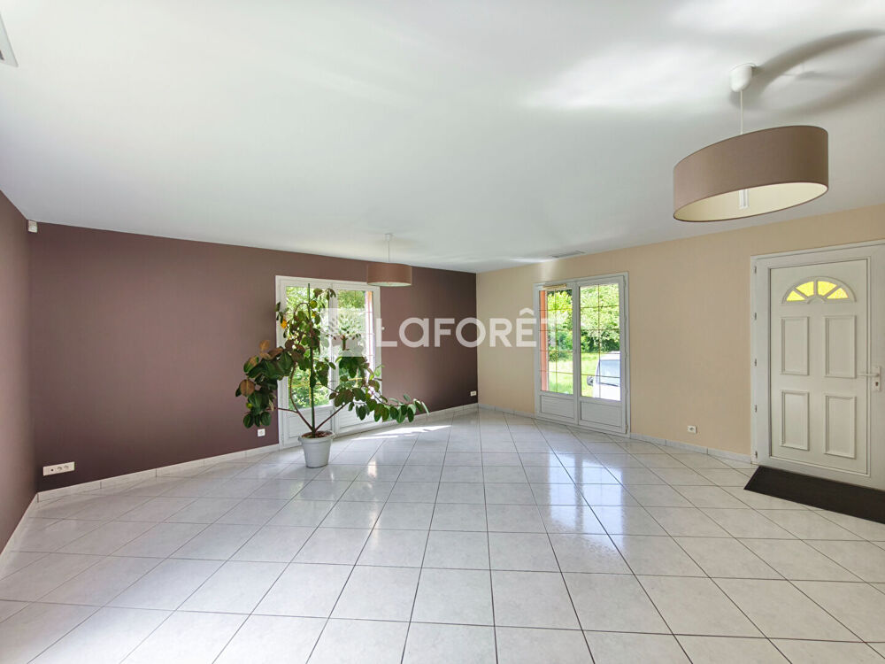 Vente Maison Maison de plain-pied à Reynès avec terrain Reynes
