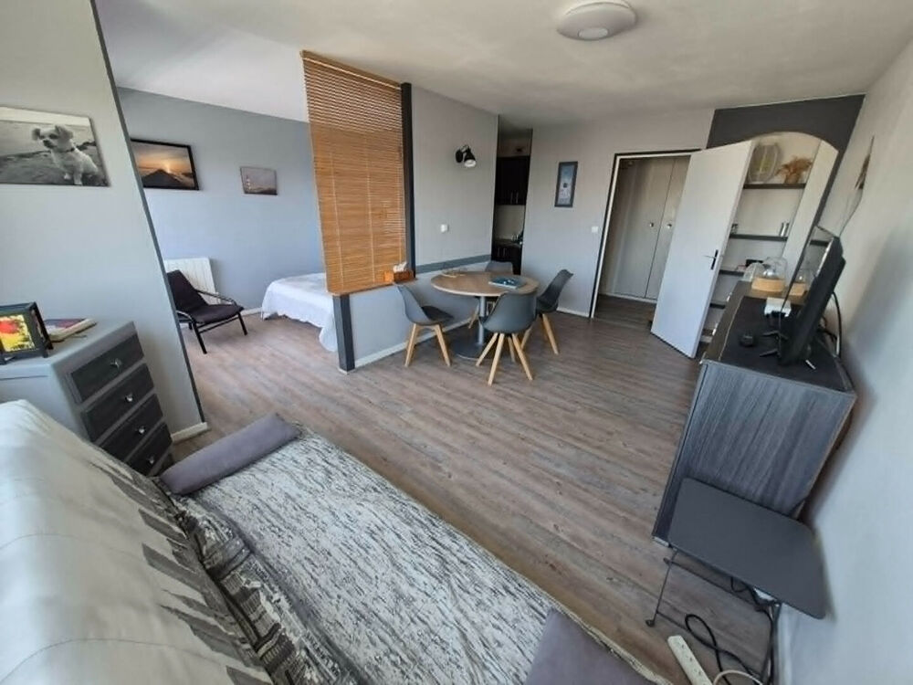 Vente Appartement BERCK-Plage , appartement T2 de 37 m2 avec cave , balcon et parking à 300M de la plage. Berck