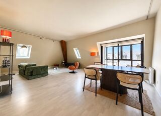  Appartement à louer 2 pièces 69 m²