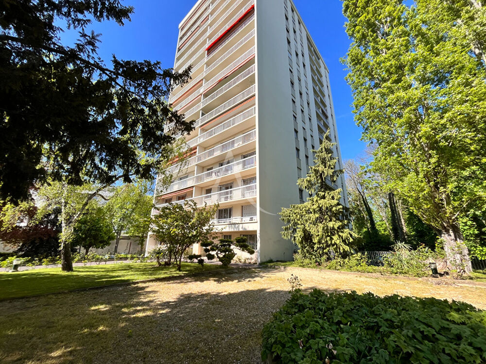 Location Appartement TYPE 1, REIMS - COURLANCY Reims