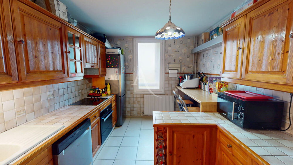 Appartement Roissy En Brie 4 pièce(s) 91 m2
