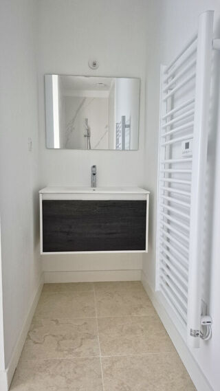  Appartement à louer 2 pièces 35 m²