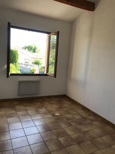  Appartement � louer 2 pi�ces 57 m�