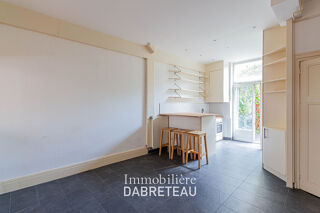  Appartement à louer 2 pièces 37 m²
