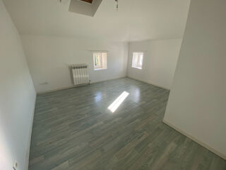  Maison à louer 4 pièces 129 m²